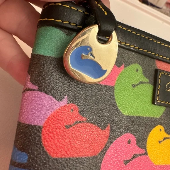 Dooney & Bourke wonder ducks wristlet - Picture 8 of 12